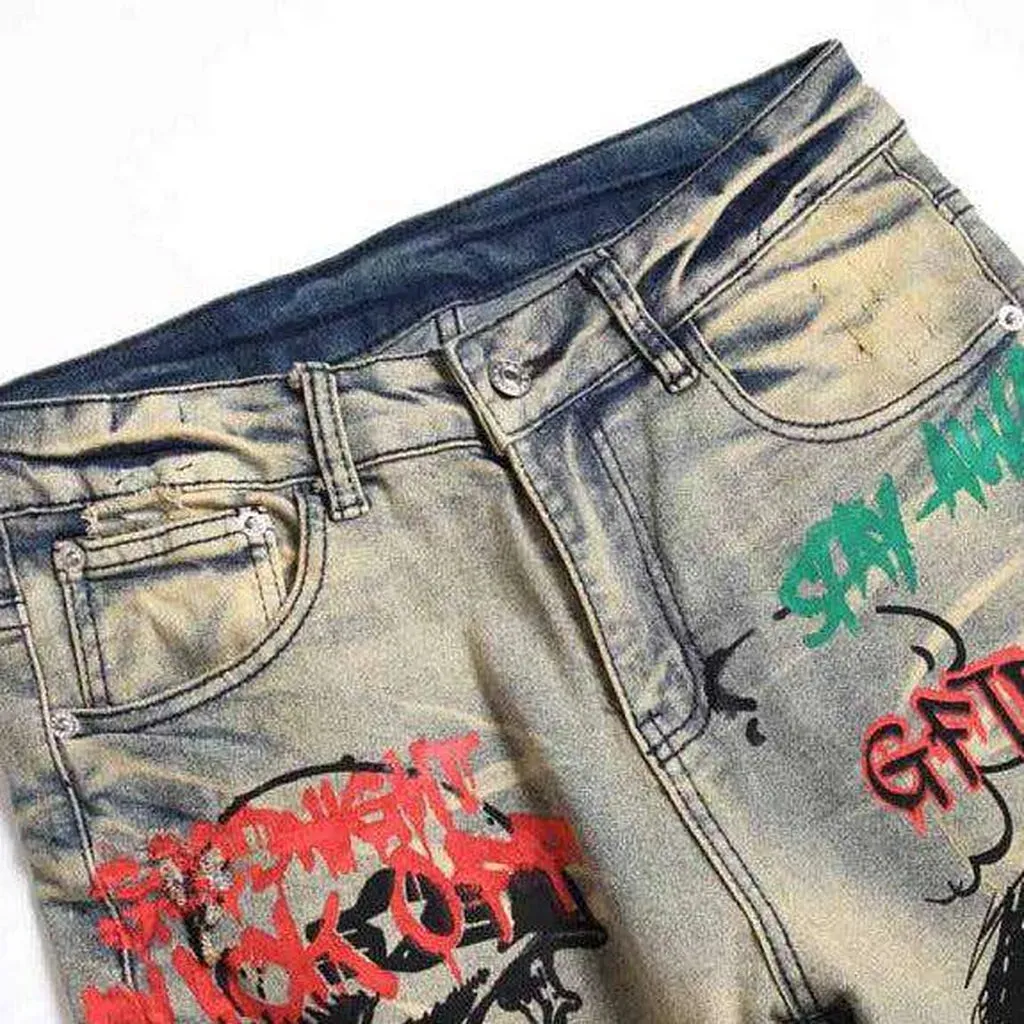 Graffiti skull print men's jeans