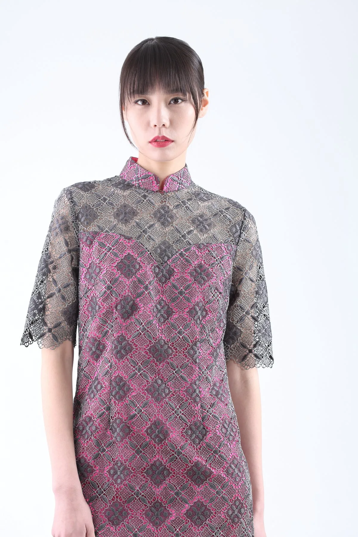 Silver and Grey Rhombus Lace on Fuchsia Lining Short Sleeves Qipao