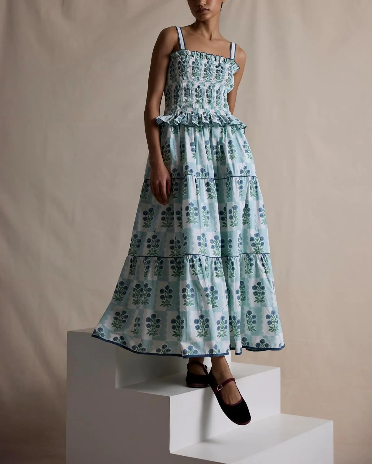 Women Y2k Boho Maxi Dress Tie Shoulder Backless Strappy Tiered Flowy Dress 2024 Summer Floral Beach Sundress